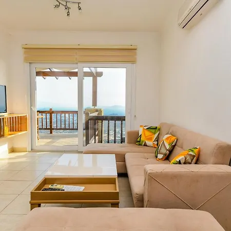 Daire Grand Sea View Aparts *